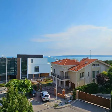 Apartment Kros - Euxinograd Varna